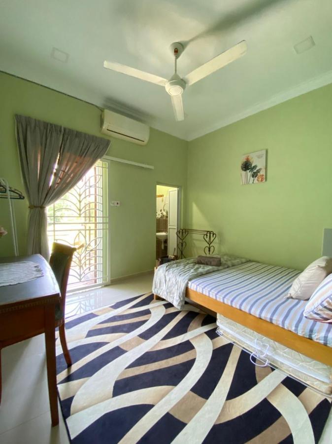 Darney'S Homestay Kg Bangau Tanjung 淡马鲁 外观 照片